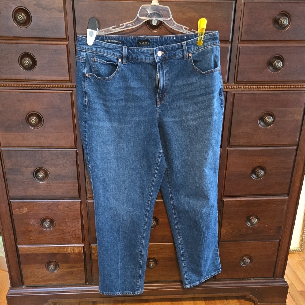 NWOT Women's Talbots Relaxed Jeans Size 16W